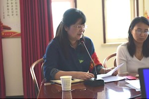 学院党委理论学习中心组举行学习“新时期高校思想政治工作”主题学习研讨会