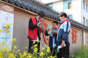 植毕业新绿 润童心成长